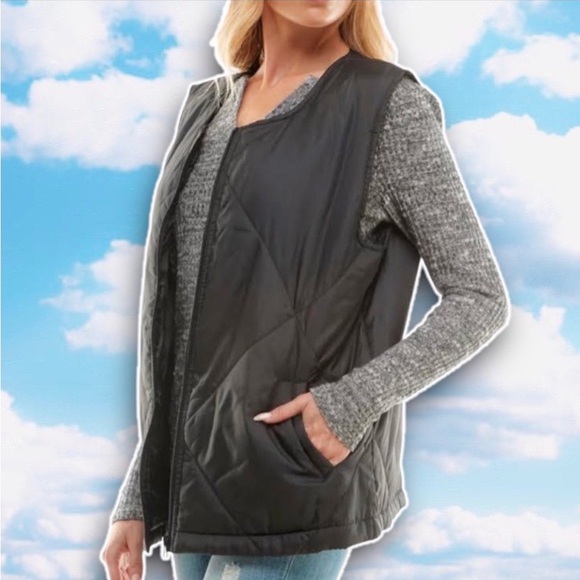 ❤️ NWT SOCIALITE Diamond Quilted Lightweight Puffer Vest Campcore Gorpcore Goth - Picture 6 of 14